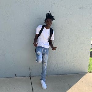 Meet your Posher, Cornelius